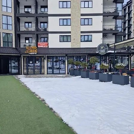 Gondola Helena Premium 아파트 즐라티보